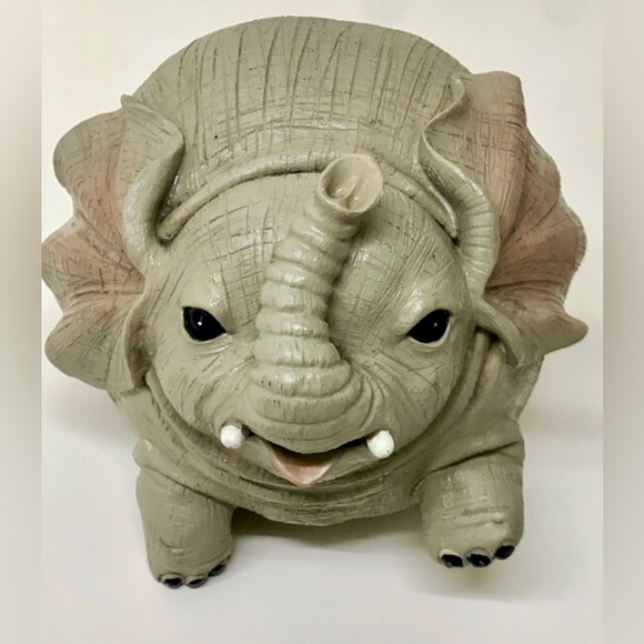 Vintage Round Fat Rotund Happy Frolicking Playful Baby Elephant Figurine - Picture 9 of 10